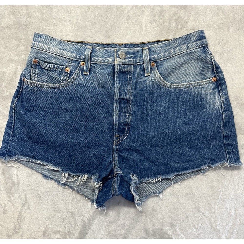 Levis 501 Cut Off Short Women 32 Blue Wash Button Fly Raw Hem 2.5'' Inseam Beach